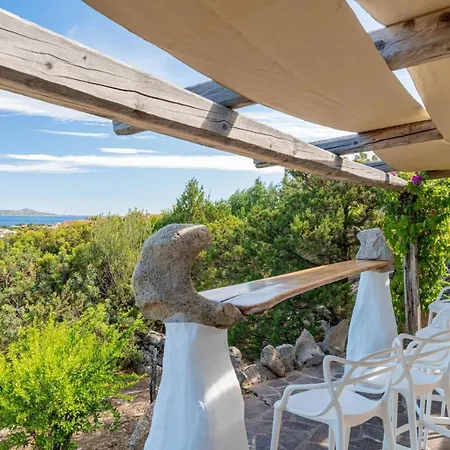 Geco Di Giada Art - Adult Only Guest house Porto Rotondo