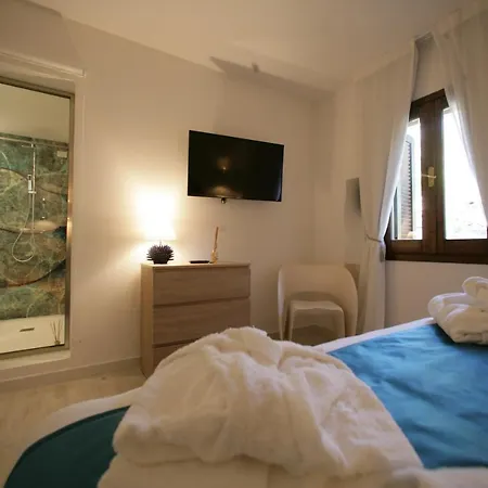 Geco Di Giada Art - Adult Only