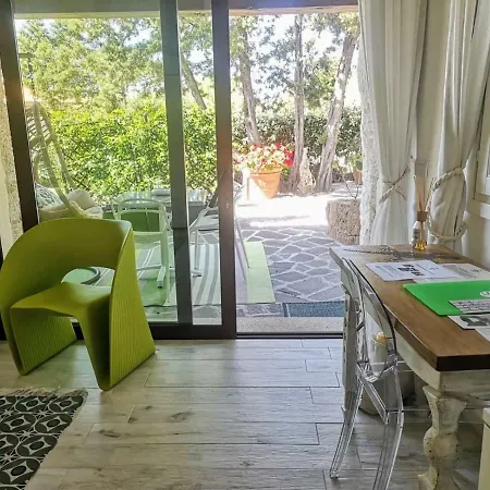 Geco Di Giada Art - Adult Only Porto Rotondo