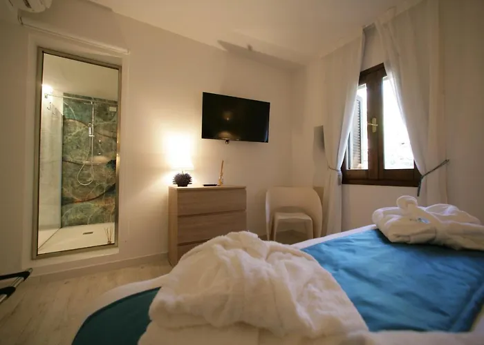 Geco Di Giada Art - Adult Only