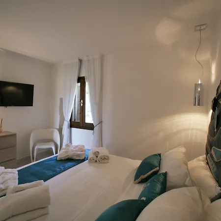Geco Di Giada Art - Adult Only Gasthuis Porto Rotondo