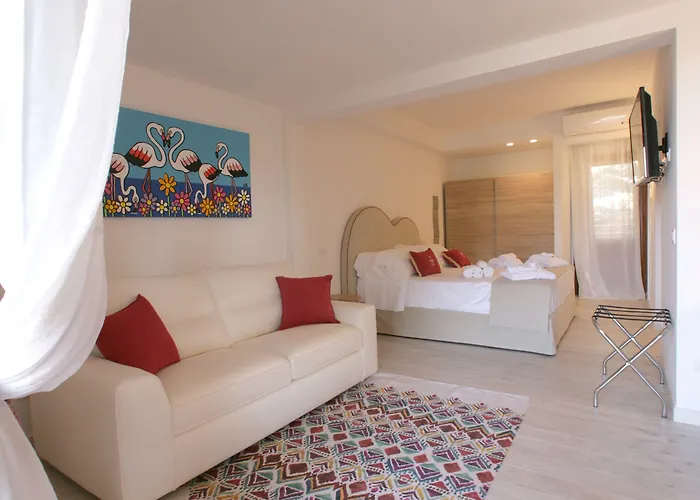 Geco Di Giada Art - Adult Only Affittacamere Porto Rotondo