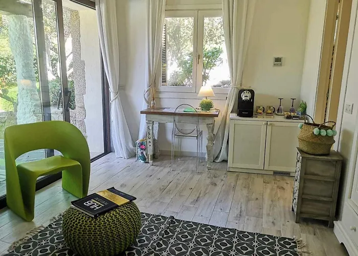 Geco Di Giada Art - Adult Only Affittacamere Porto Rotondo